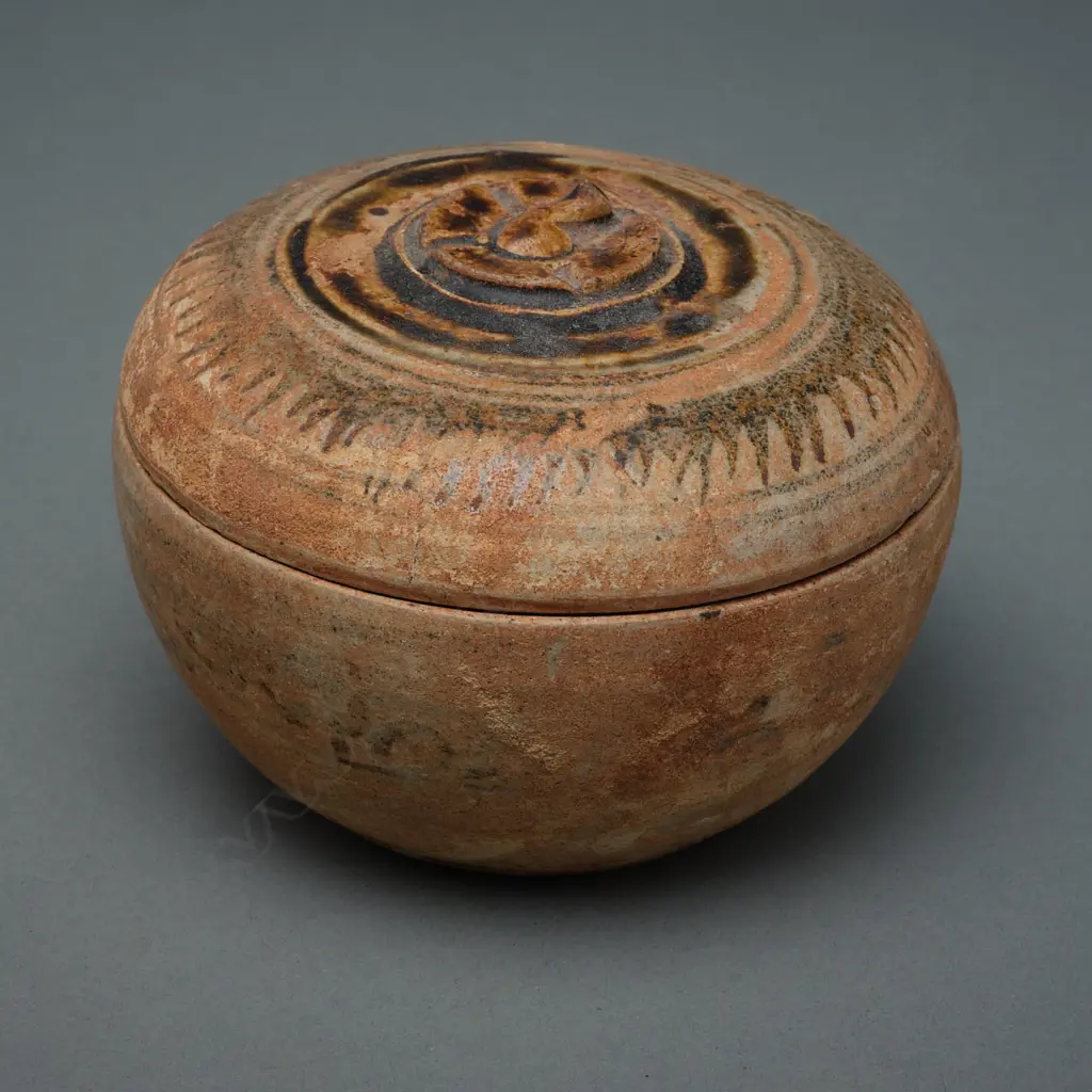 Sawankhalok stoneware covered box, 13th-16thC, greyish buff clay, 83 x 112mm (deterioration to glaze) Image 1++